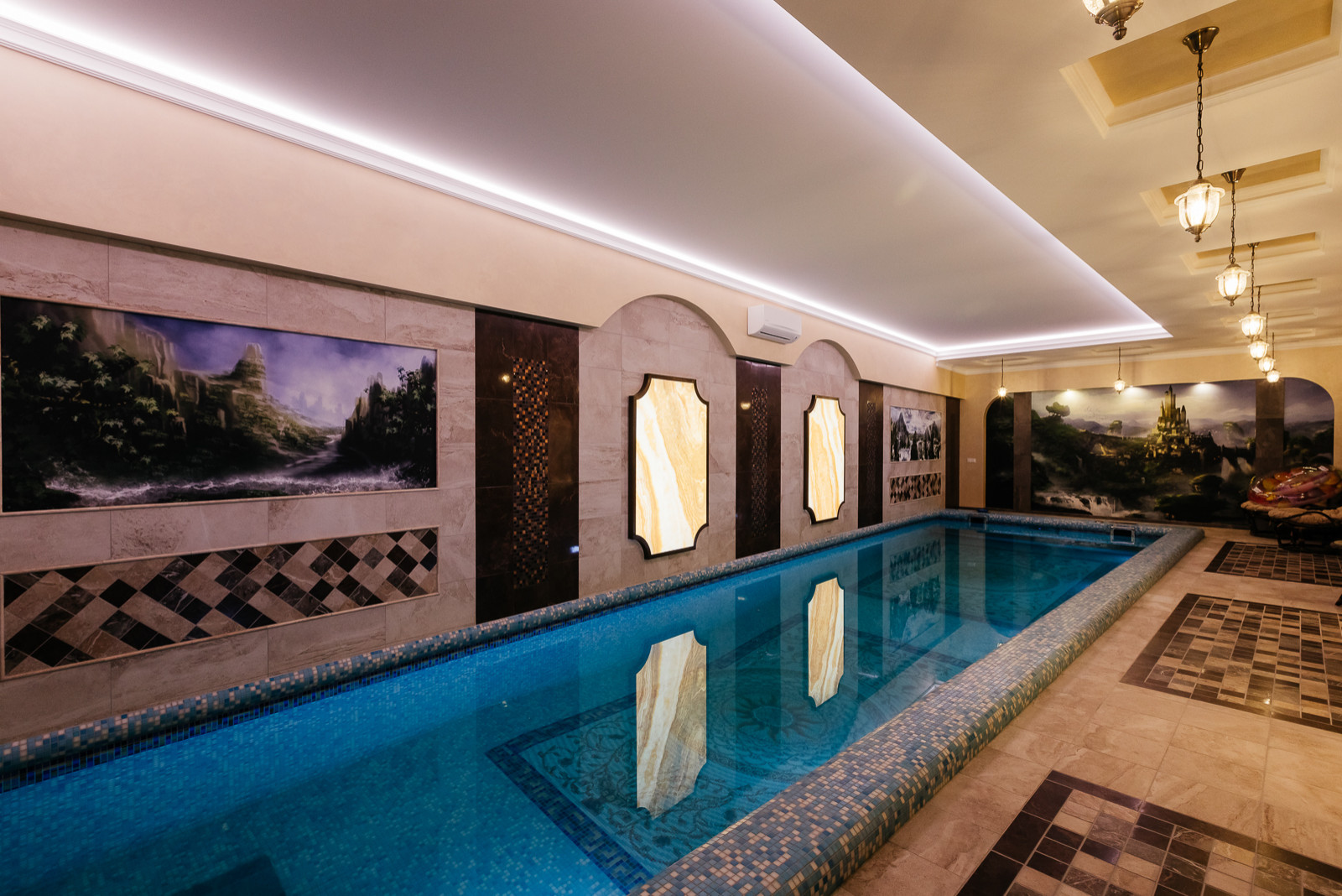 Коттедж общей площадью 500м2