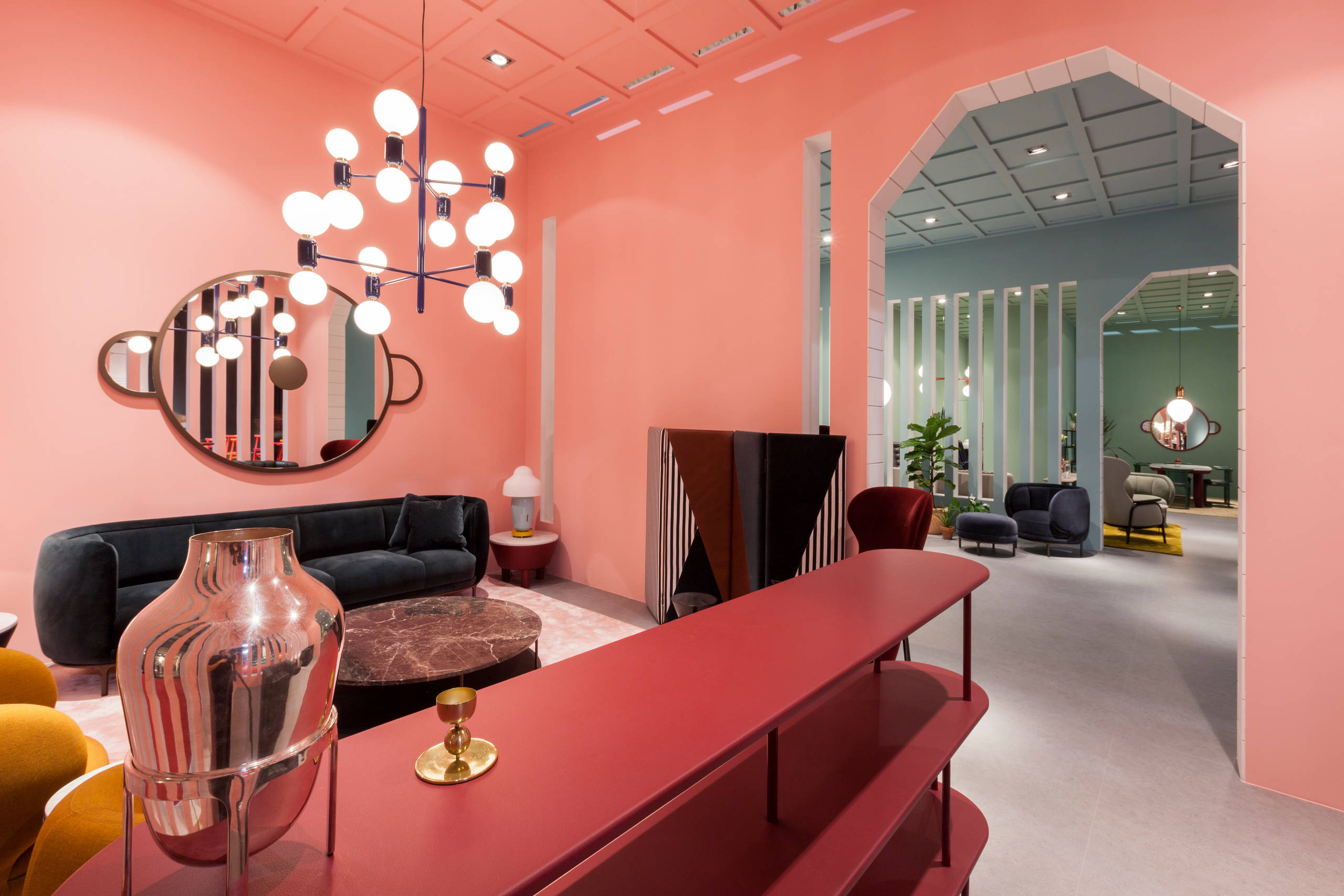 Вдохновение из 1970-х: У кого из дизайнеров поучиться