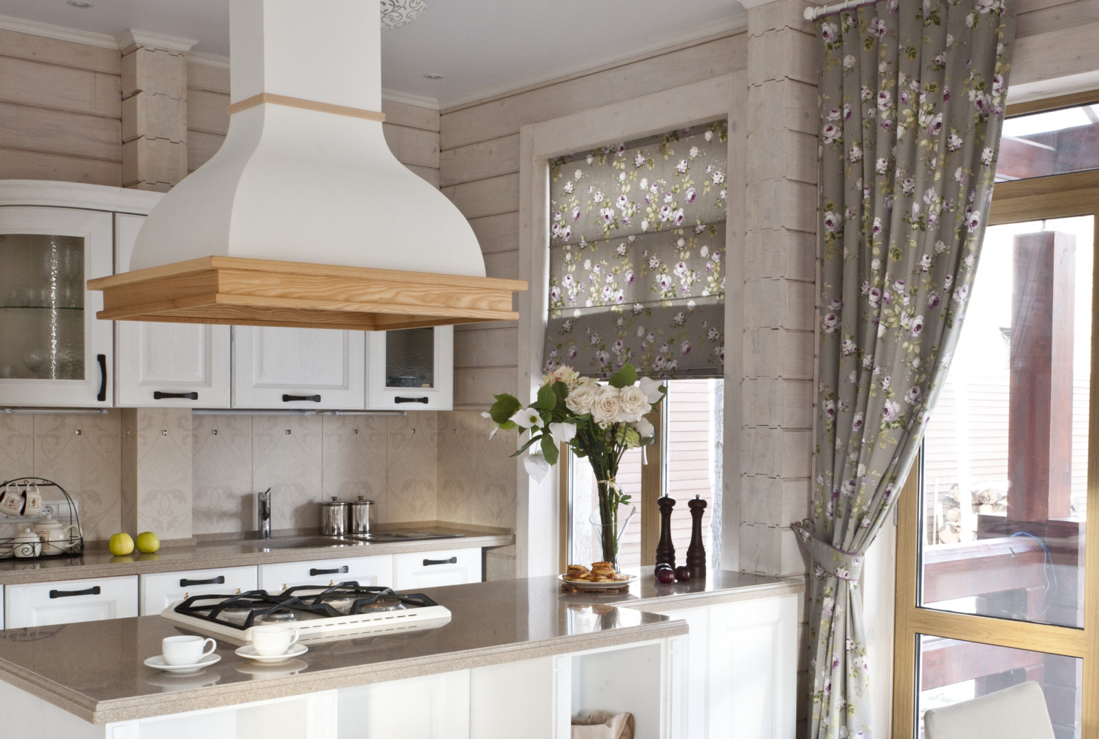 Легкость бытия. Дом в Ватутинках.