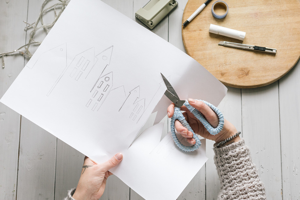 Своими руками: Вырезание из бумаги — волшебство на полке из ИКЕА