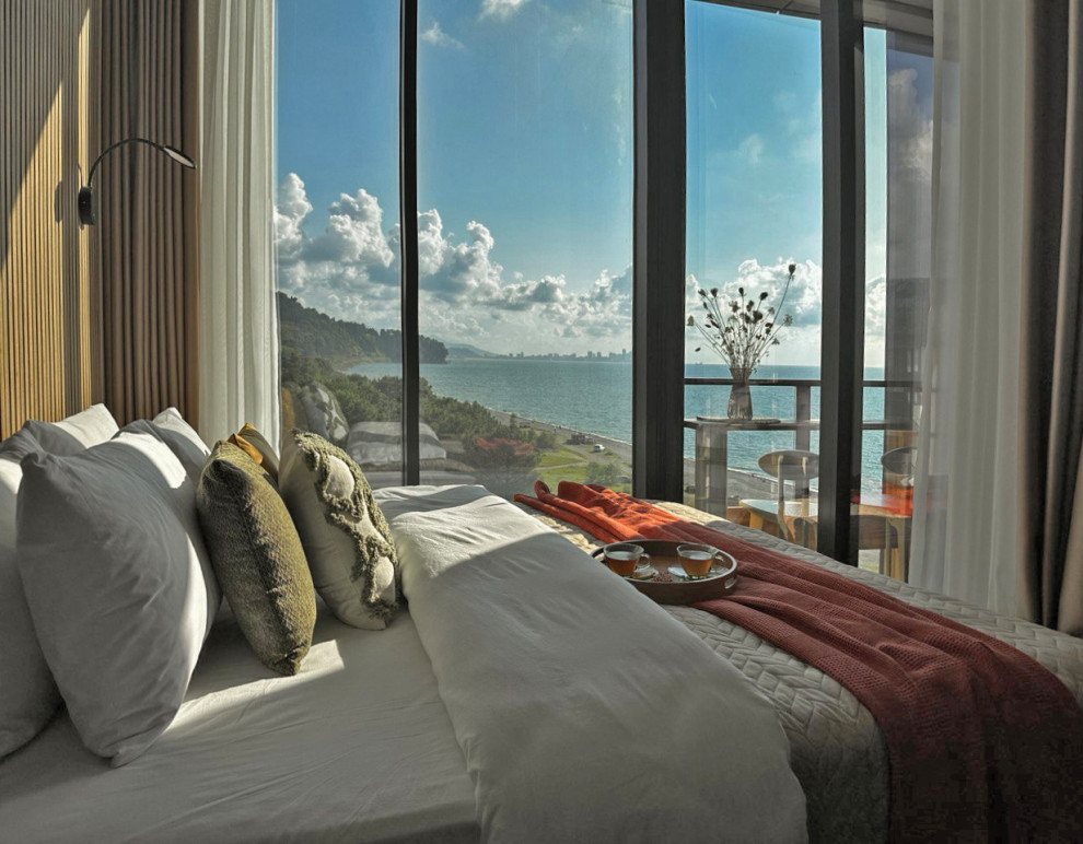 Обложка проекта: Студия под аренду на берегу моря в Грузии