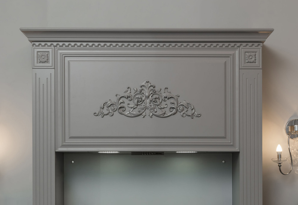 Классическая кухня для старого фонда Санкт-Петербурга