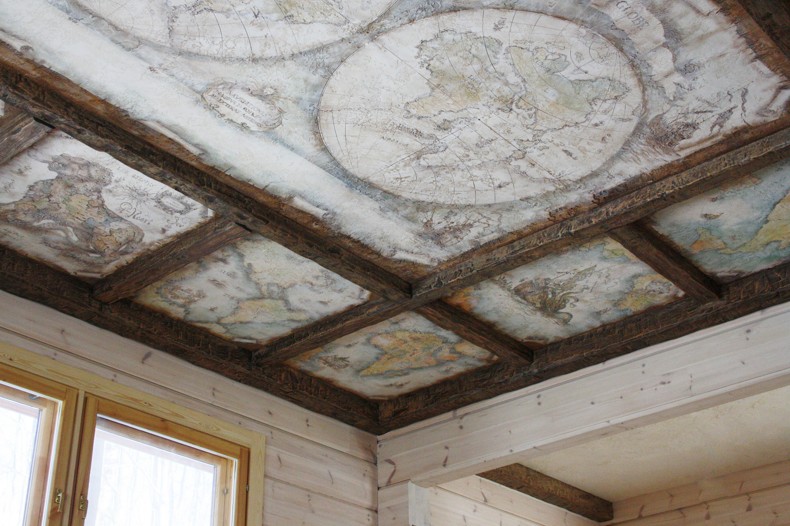 Роспись на потолке