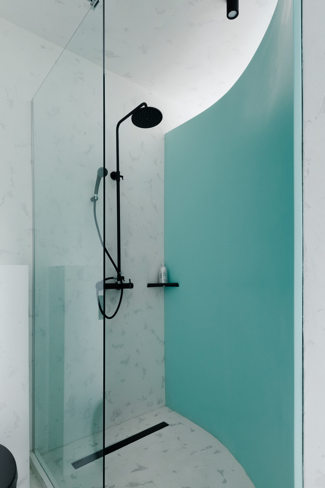 Проект недели: Загородная ванная с выходом... на балкон