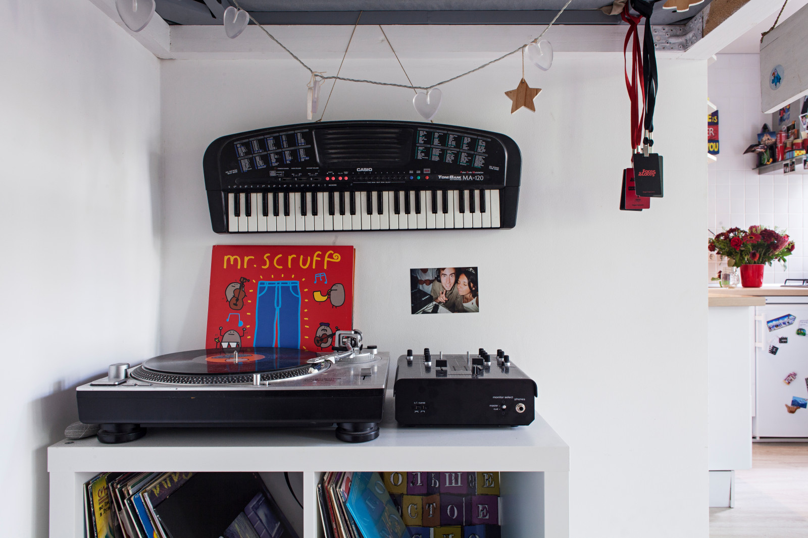 В гостях: Квартира 17 квадратных метров и пляжное настроение