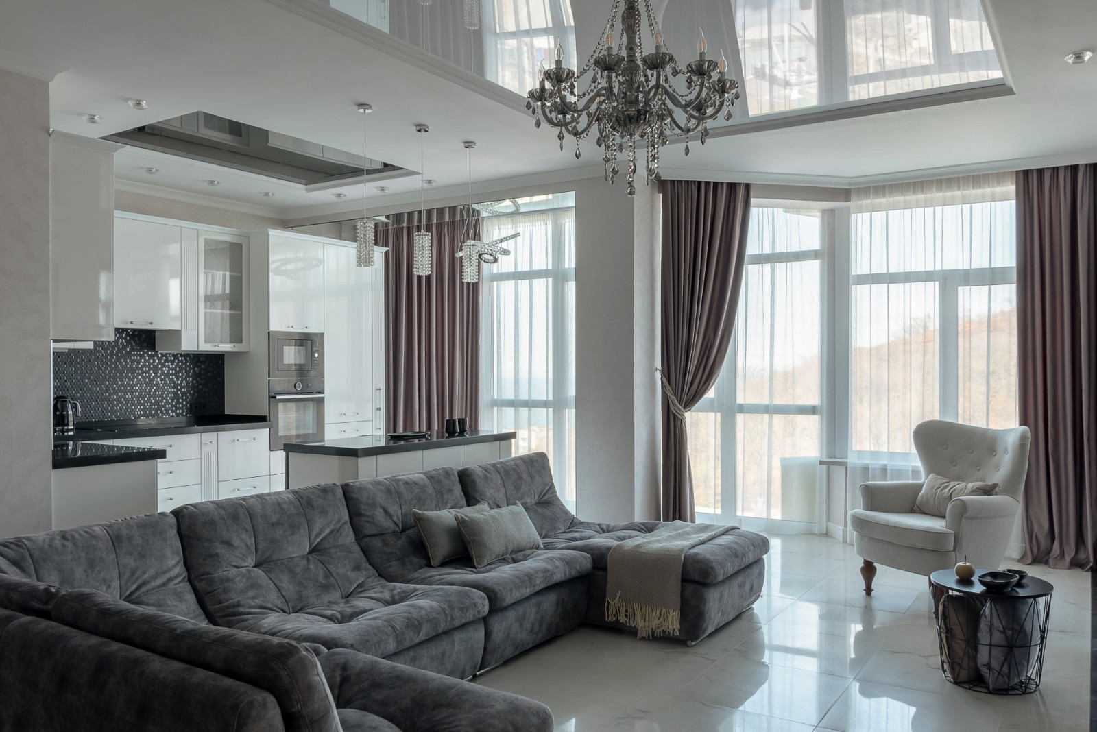 С первого взгляда