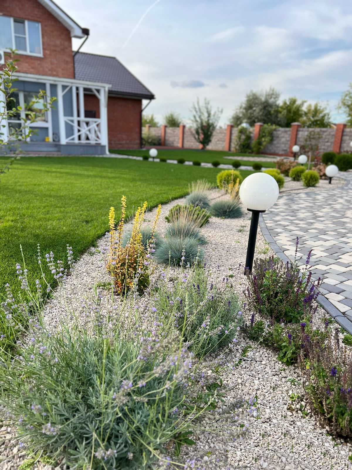 Обложка проекта: "Семейный"