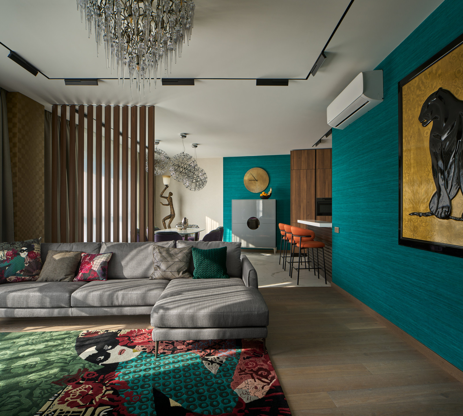 Обложка проекта: ЯРКАЯ КВАРТИРА