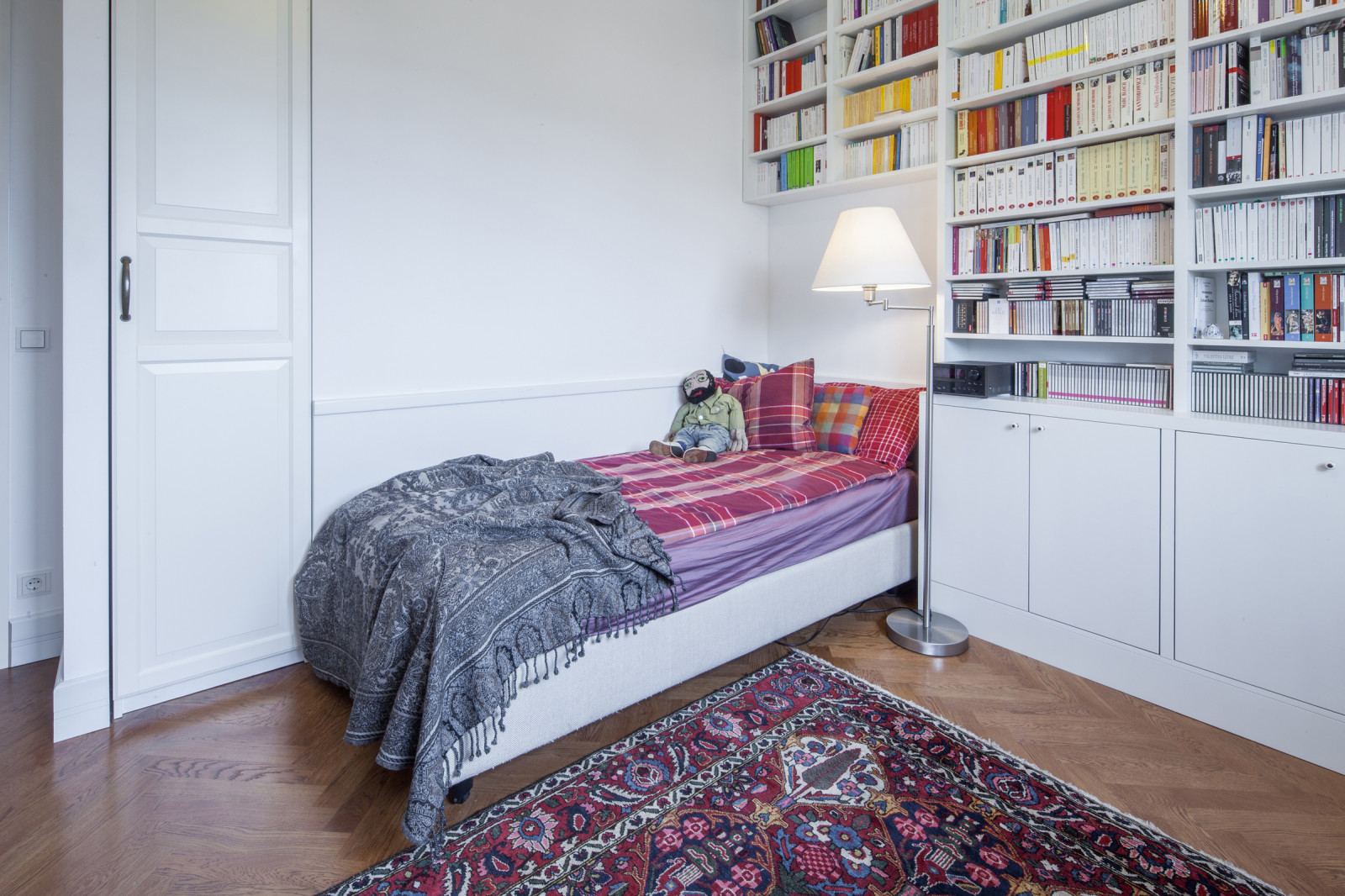 Квартира "С библиотекой"