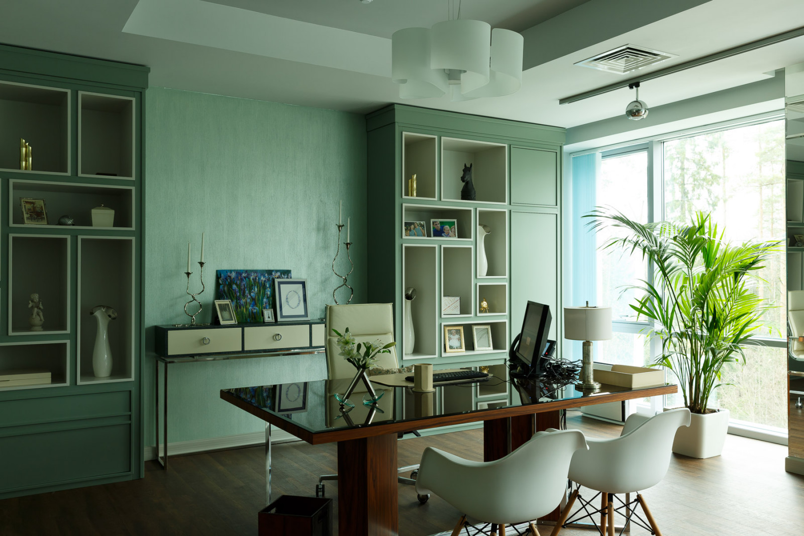 Обложка проекта: Дизайн офисного  пространства в  Санкт Петербурге , для Руководителей Компании