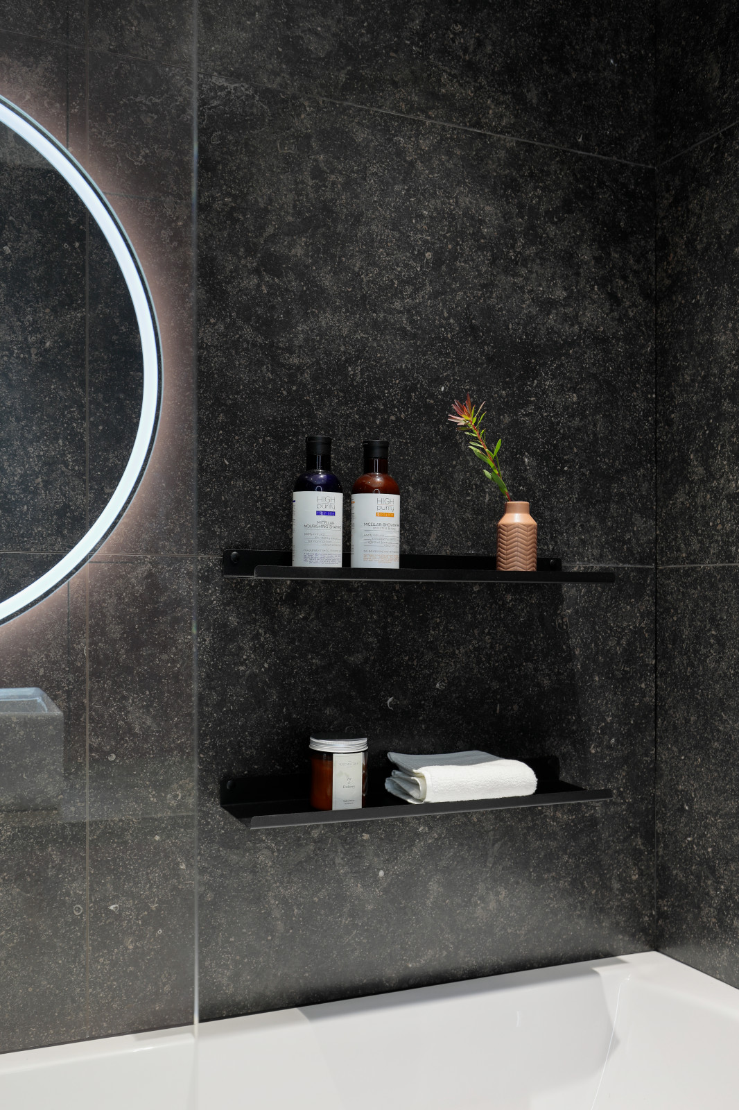 Simple and clean one bedroom apartment