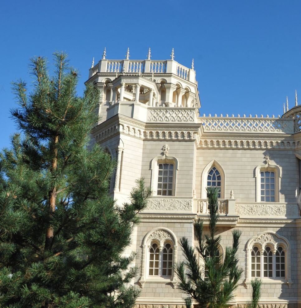 Обложка проекта: Готическая вилла