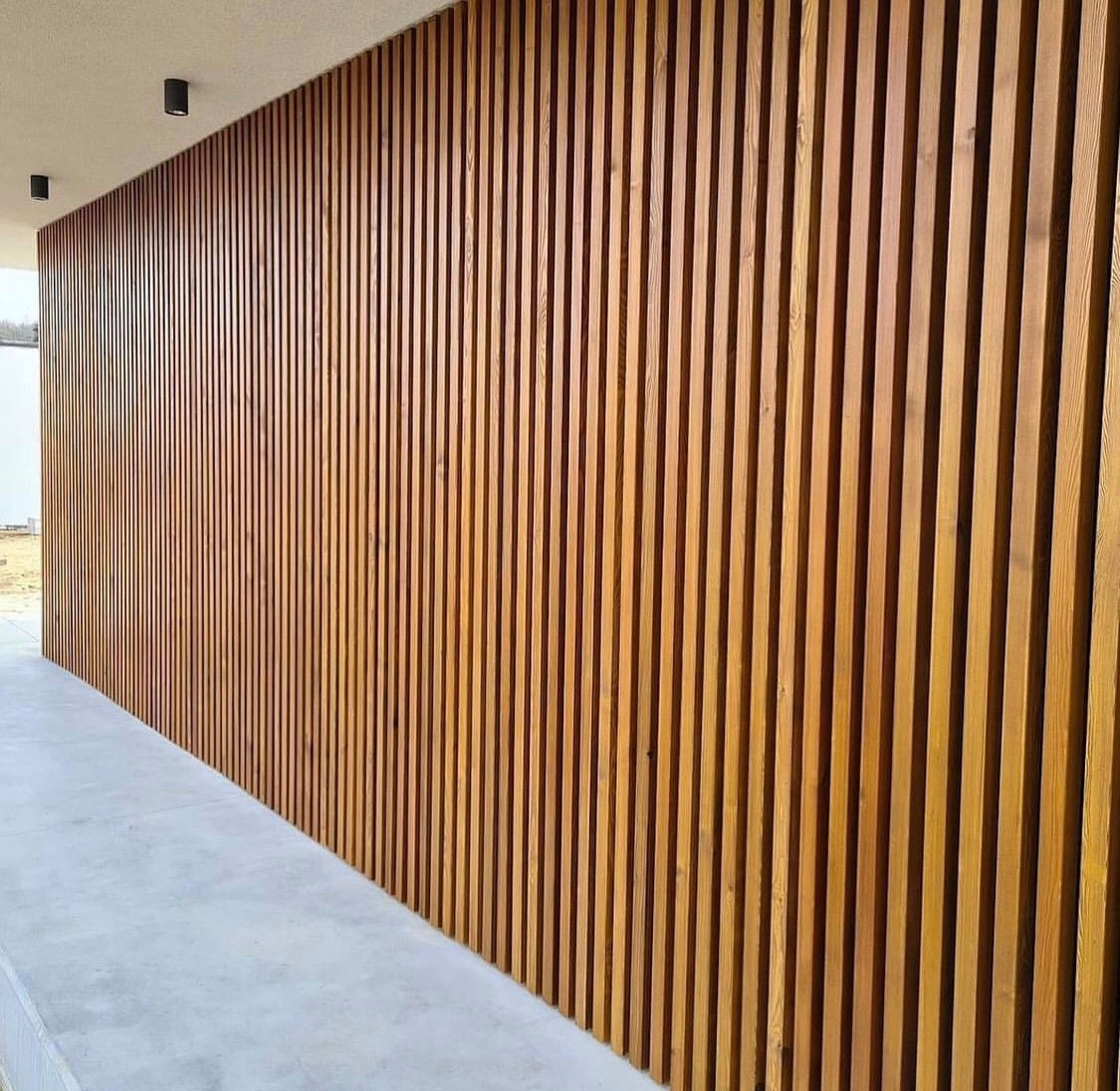 Обложка проекта: Отделка фасада современного дома