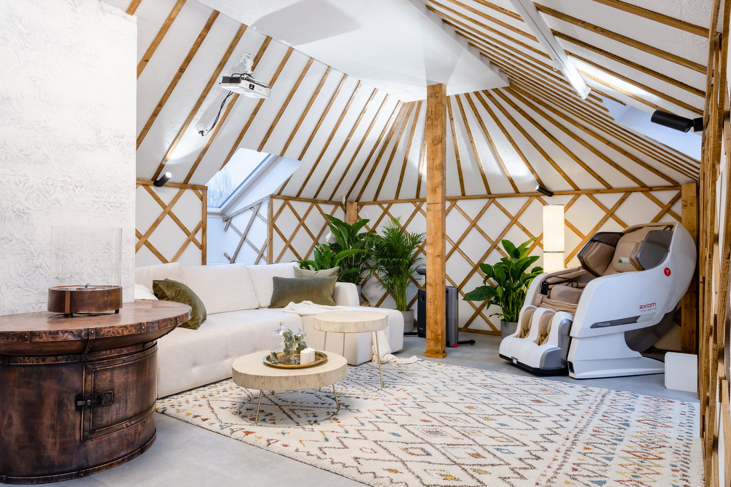 Малайская хижина в подмосковной мансарде