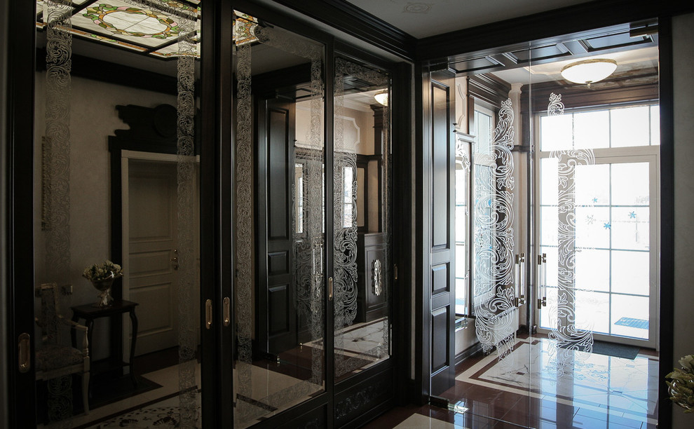 Маятниковые двери и перегородки из электрохромного (смарт) стекла