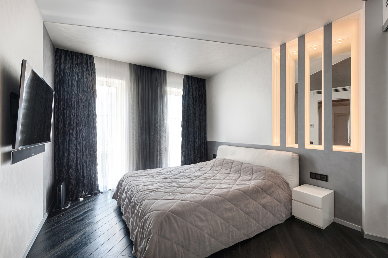 Проект «Орхидея». Квартира в Санкт-Петербурге - 100 м.кв.