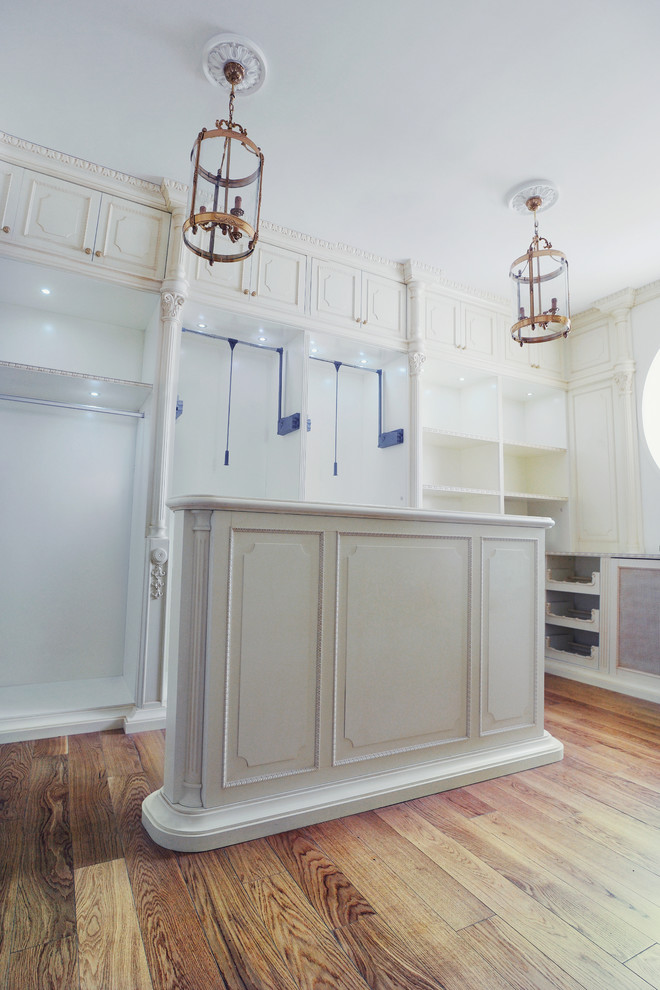 Гардеробная в Классическом стиле