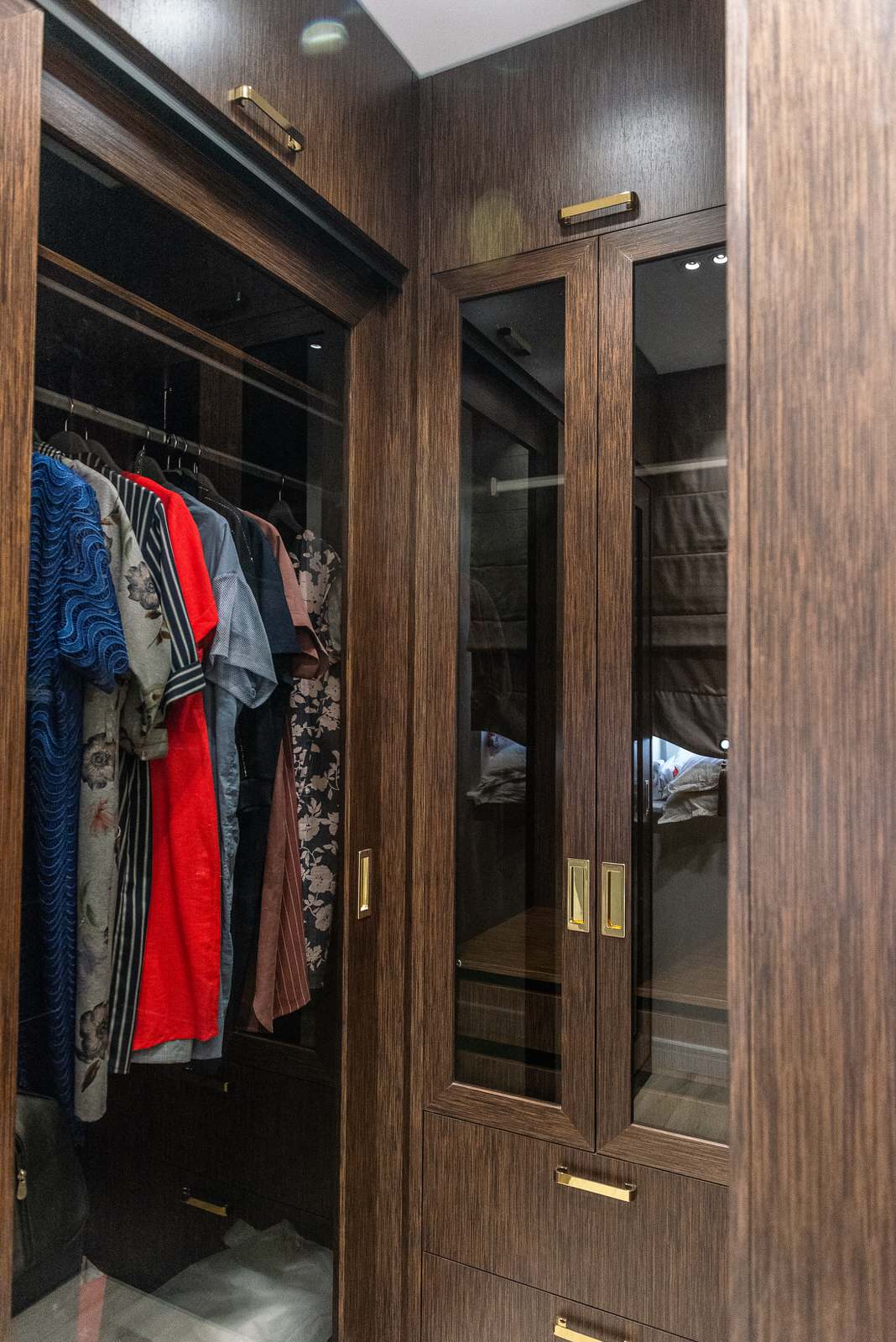 Дом с бассейном