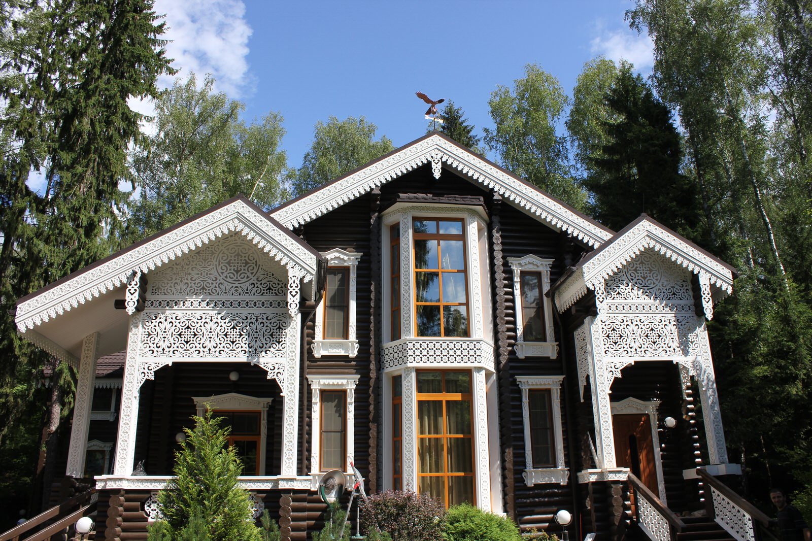 Резные наличники