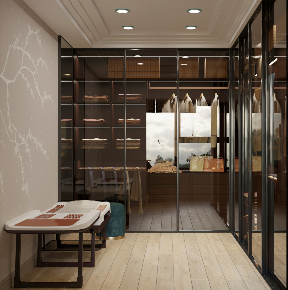 Гардеробная с балконом