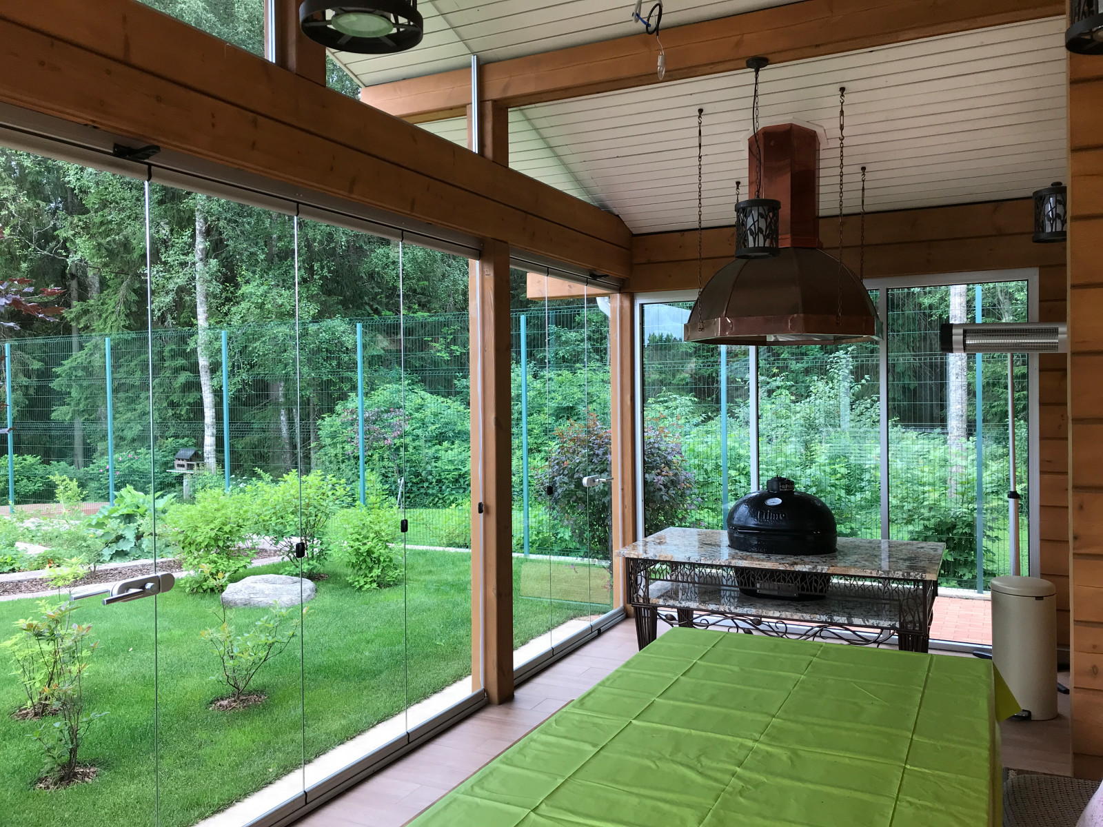 Обложка проекта: ГеоПро | Остекление зоны отдыха в бане