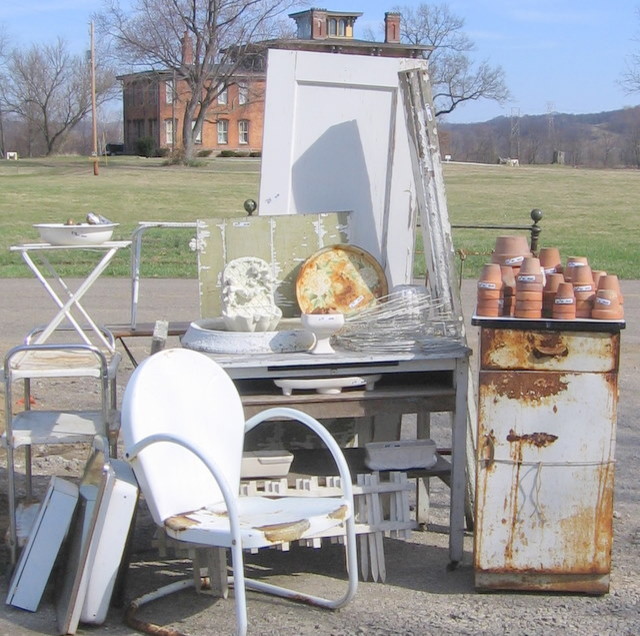 Уборка десятилетия: Принцип «100 вещей» и другие методики