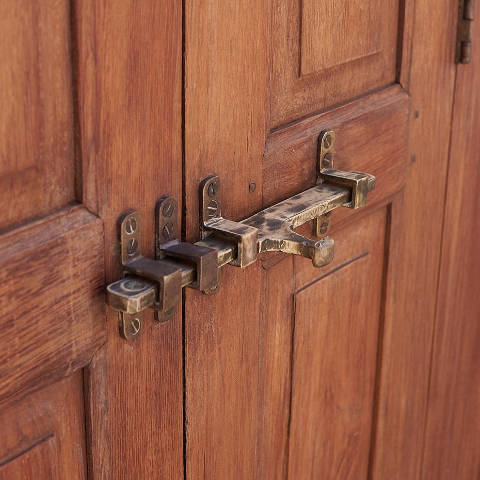 Этническая мебель