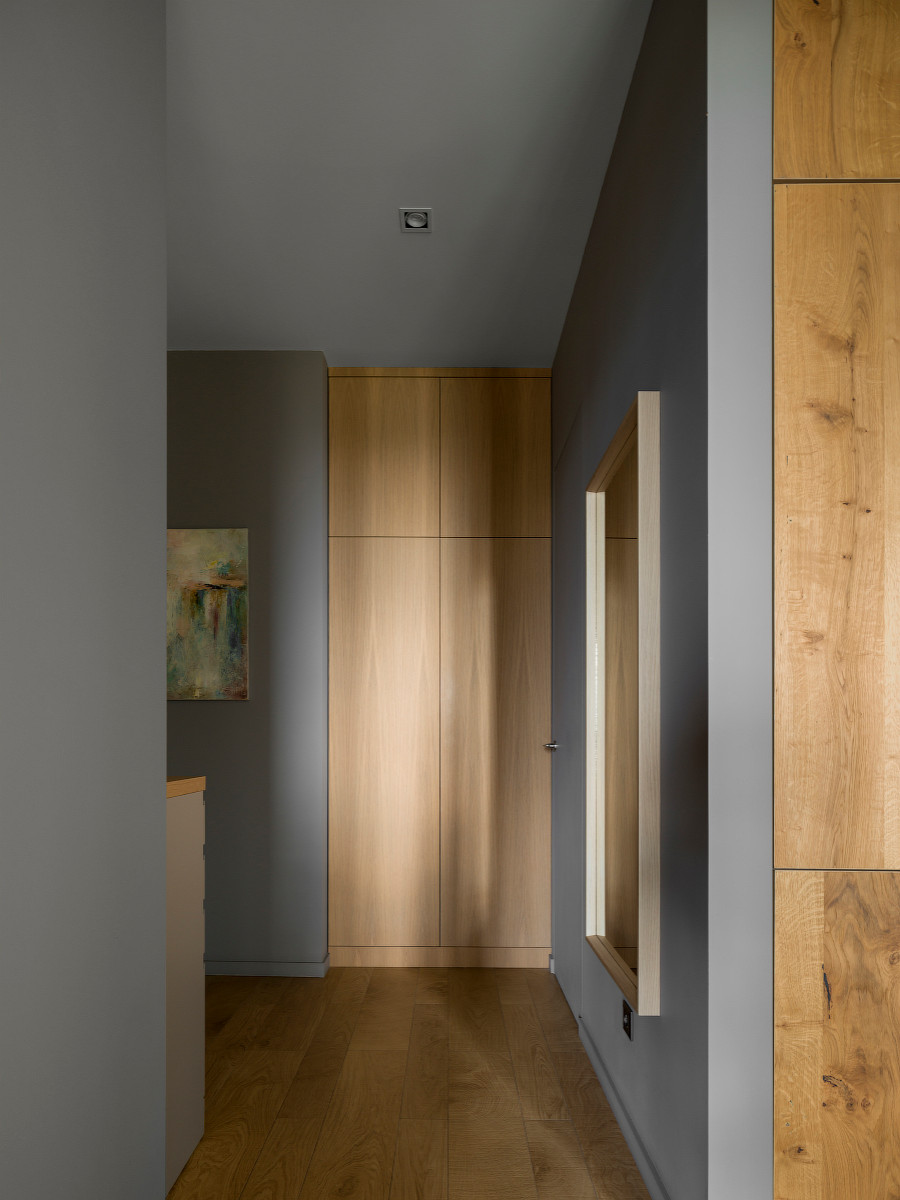 Прихожая и коридор