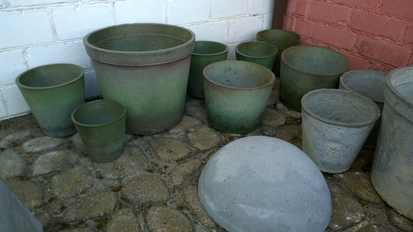 Кашпо из бетона