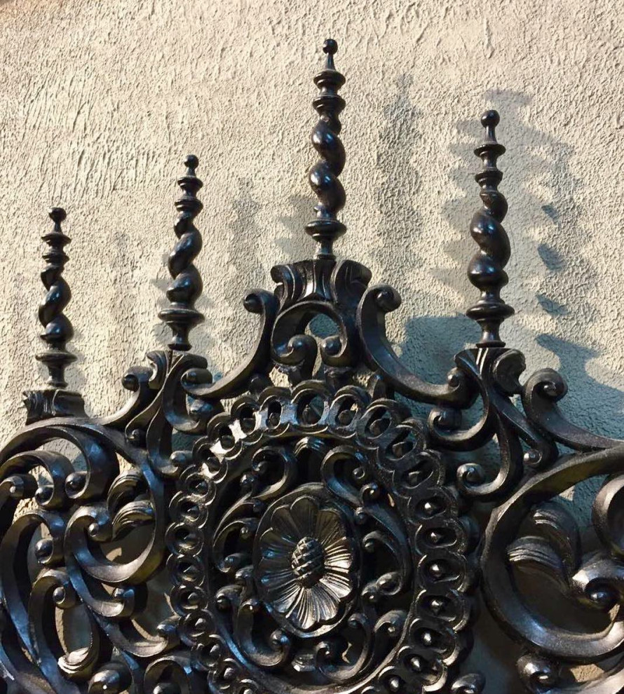 Новая жизum антикварных вещей