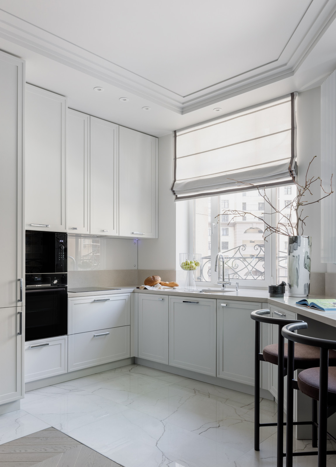 Кухня в эркере