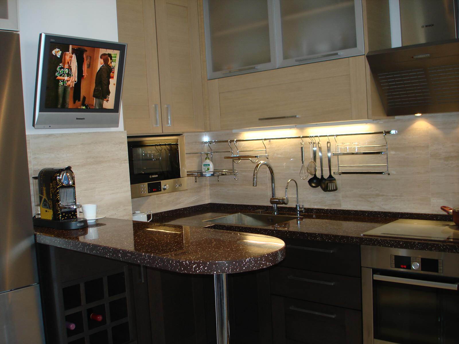 Обложка проекта: Кухня с барной стойкой