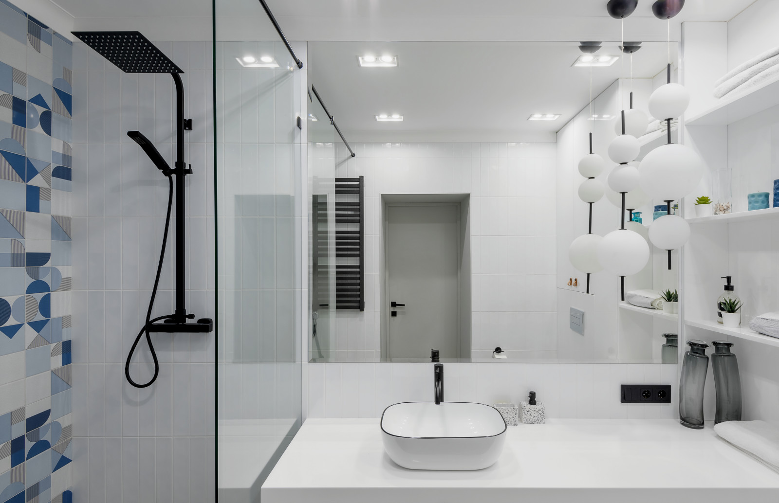 Двухкомнатная квартира, 77 м кв