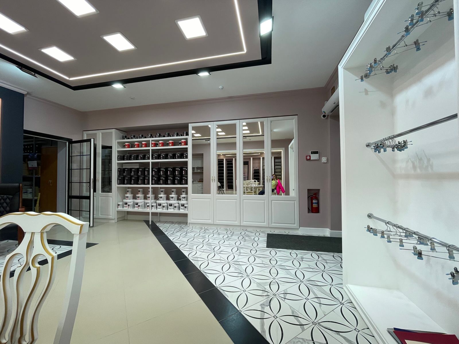 Бутик красок DERUFA