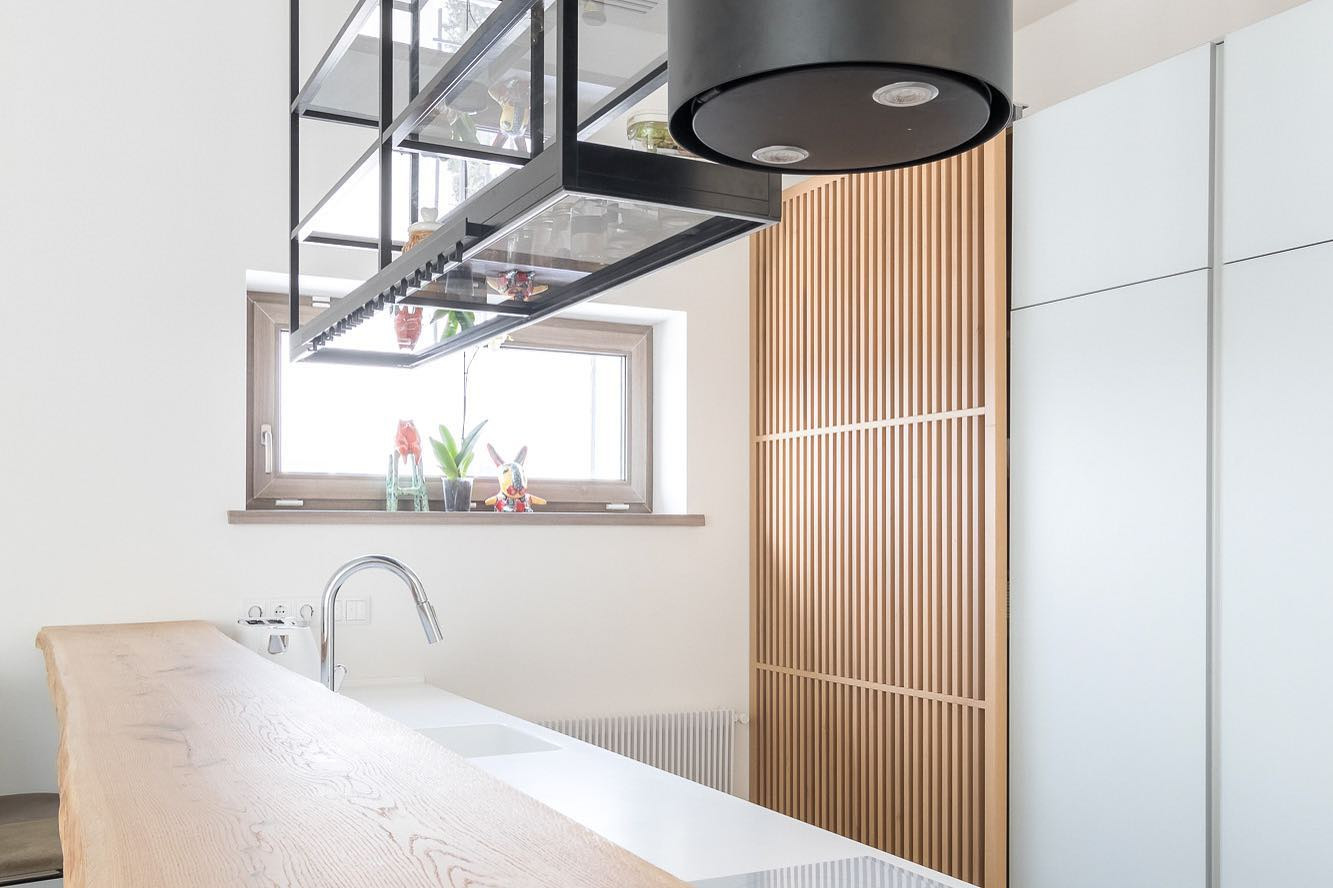 Белоснежная кухня из эмали