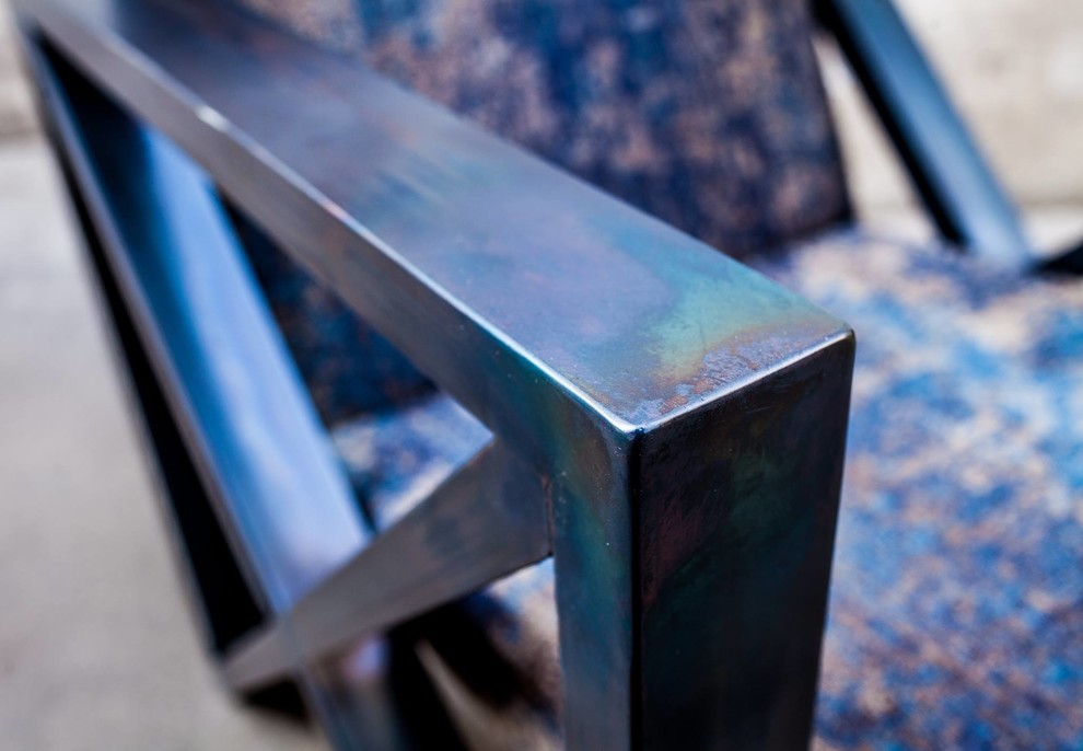 Обложка проекта: Кресло "Burnished Metal"