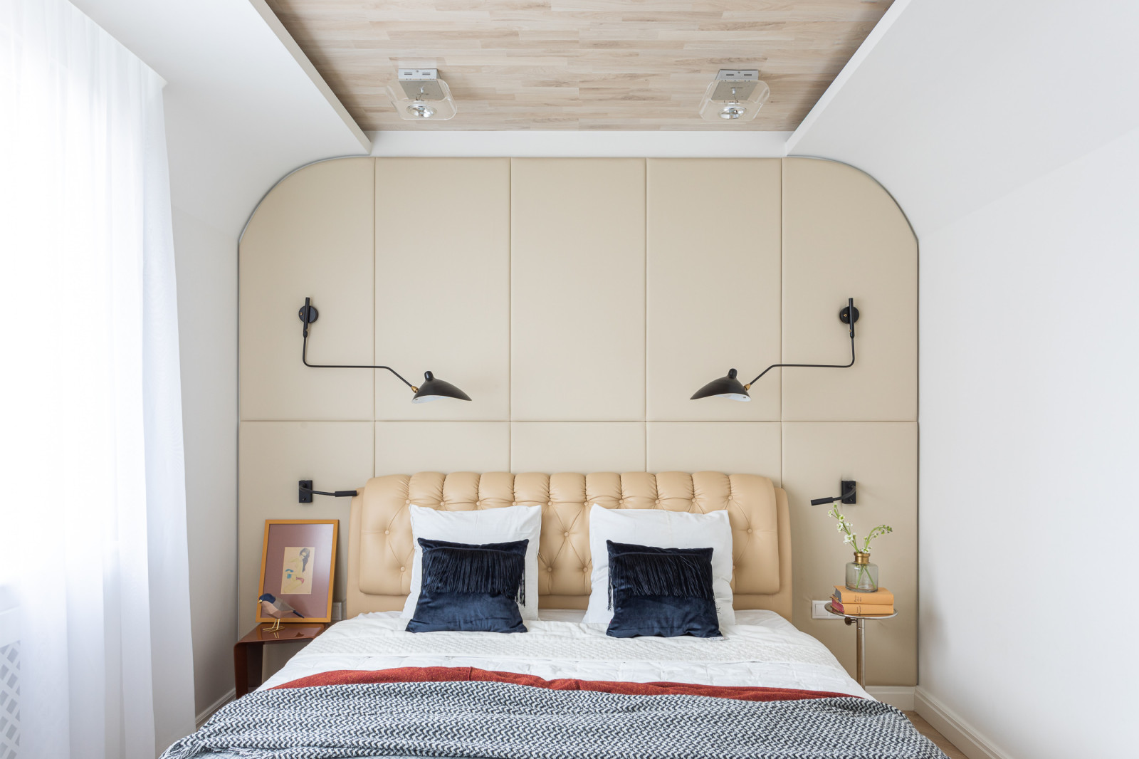 Когда интерьеру уже 5 лет, но возраст его не портит)