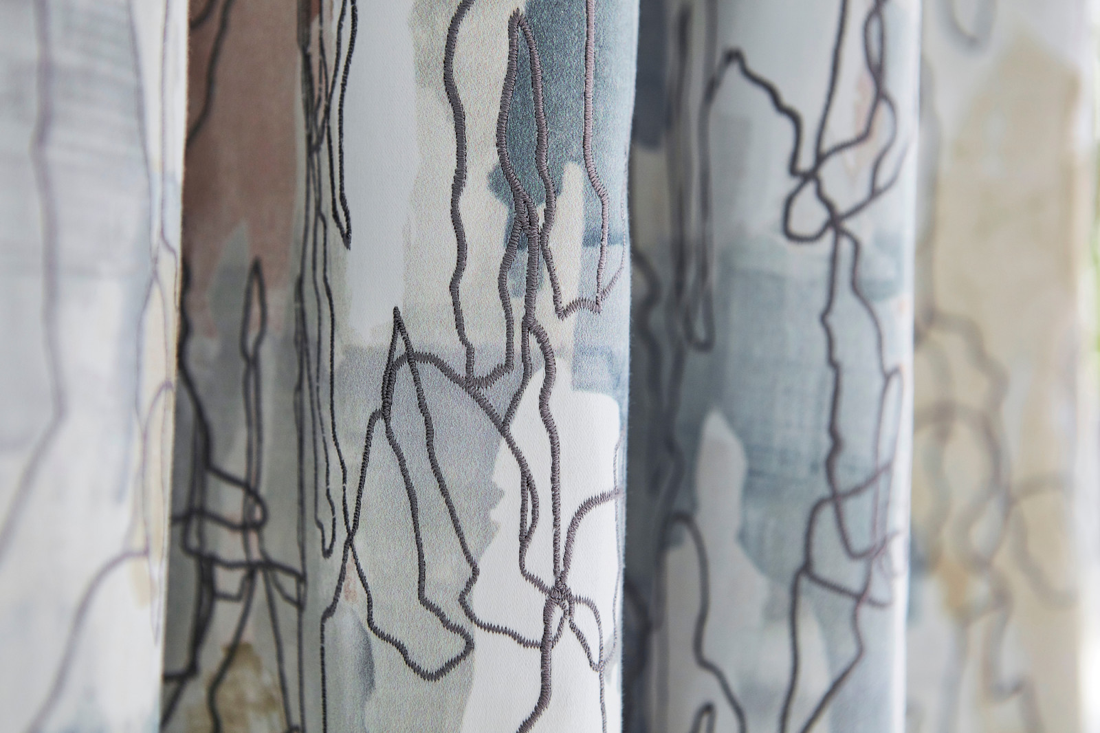 Entity  Harlequin 2017