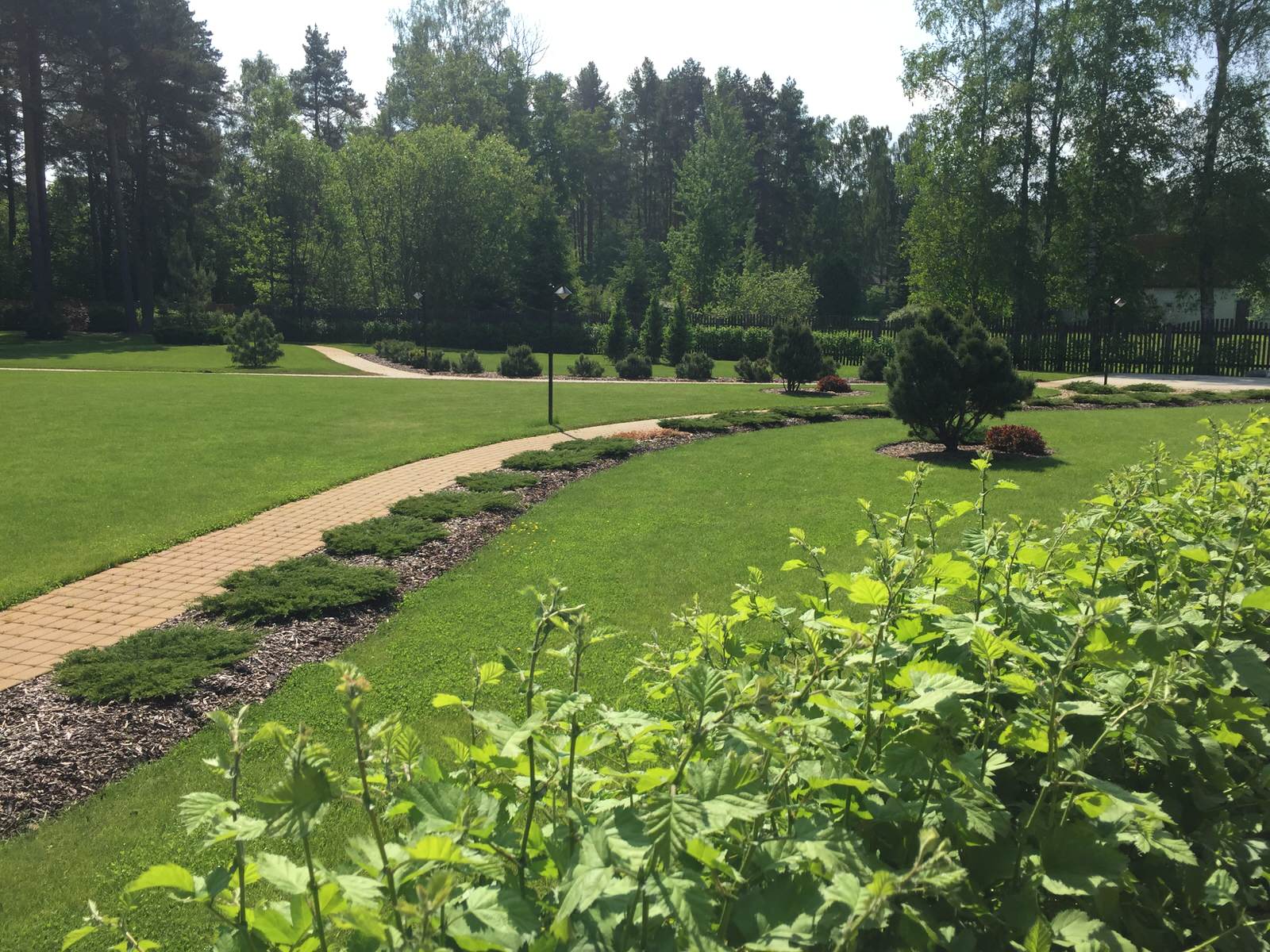 Благоустройство территории