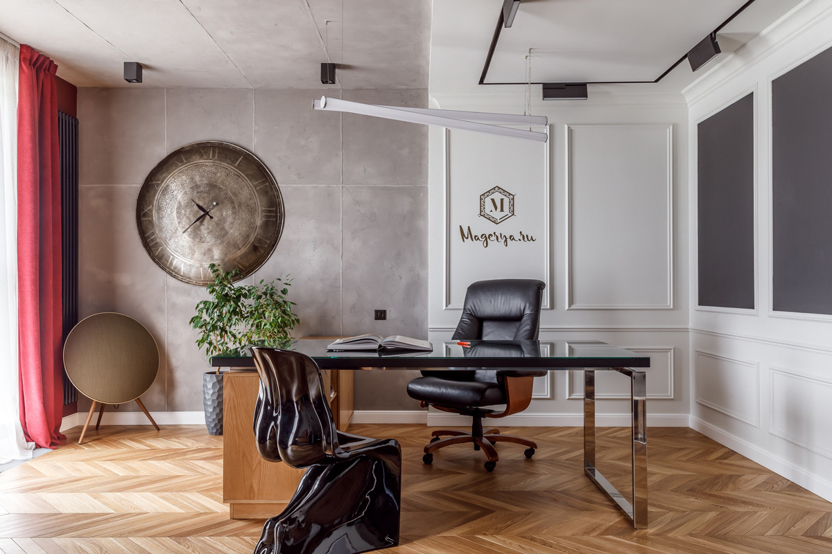 Стильный офис врача Ильи Магеря