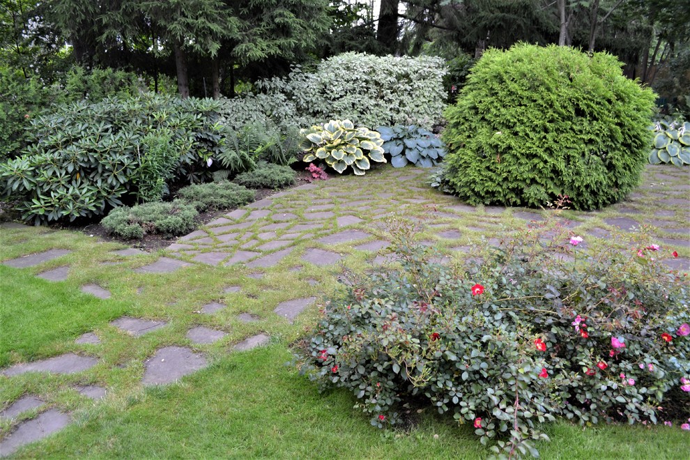 Клуб владельцев частных садов "Цветущая Планета". Сад в лесу и теневые цветники.