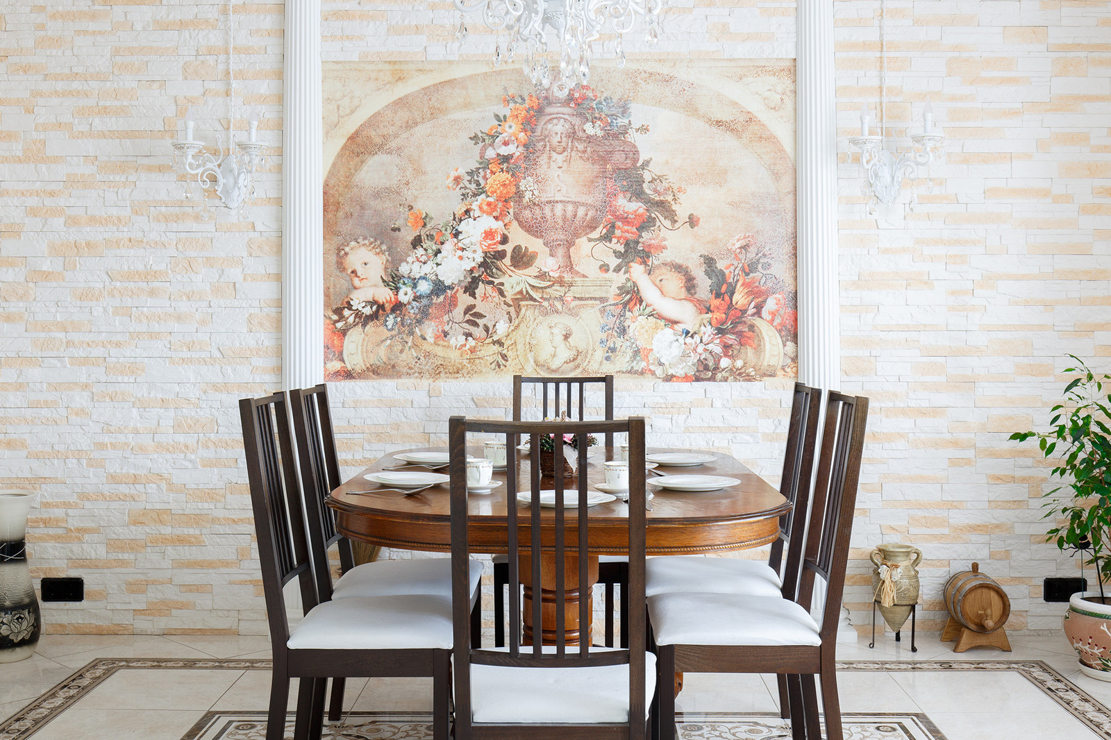 Классическая кухня-гостиная