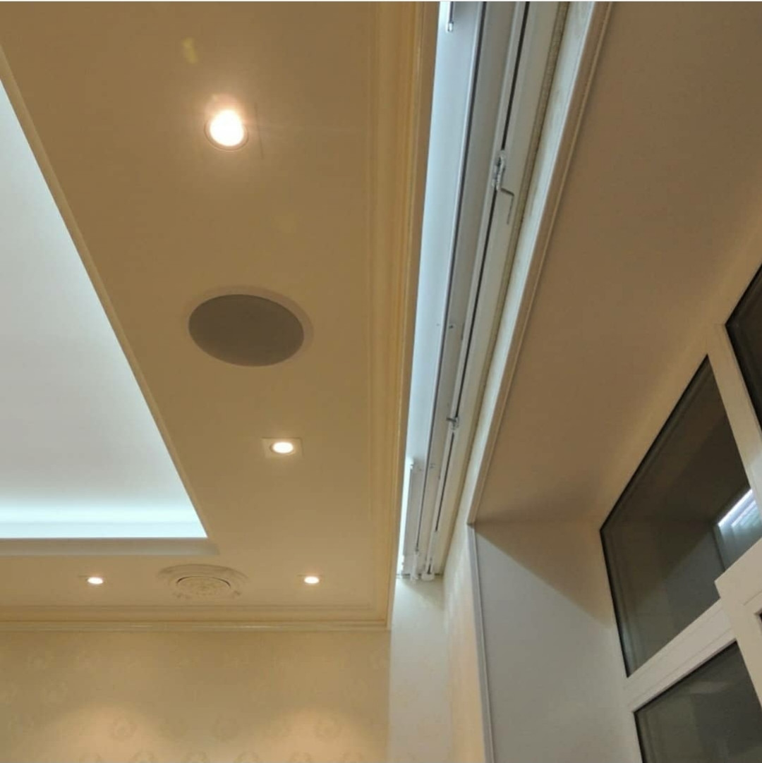 Обложка проекта: Бежевый монохром