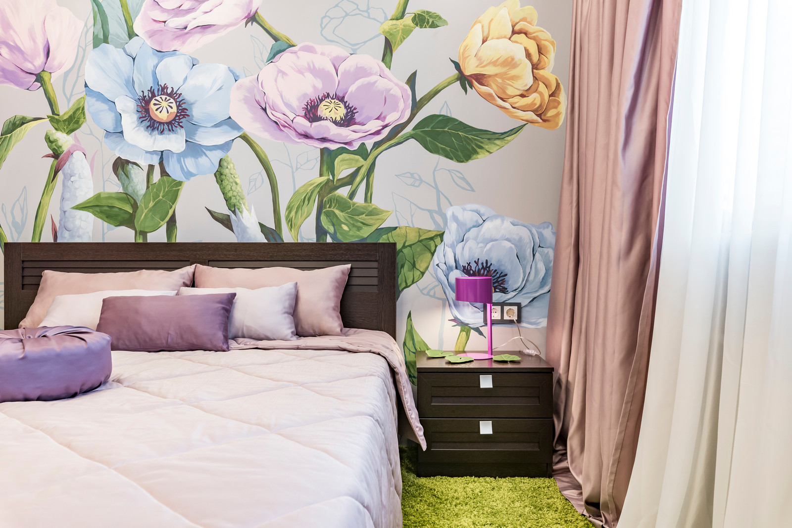 Школа ремонта на ТНТ" Цветы для кадетки"