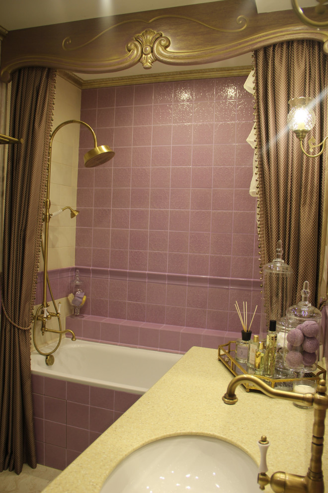 Яхонтовый лес. Ванная комната