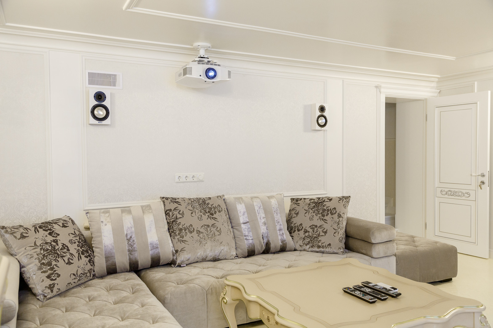 Гостиная-кинотеатр