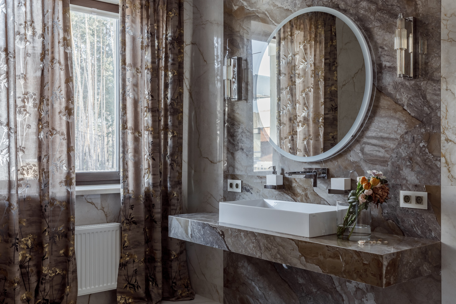 Загородный дом в поселке Ямное