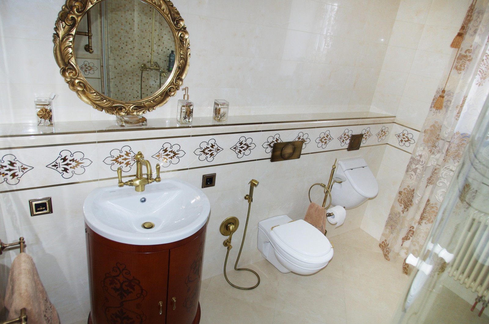 Дом в Ленинградской области