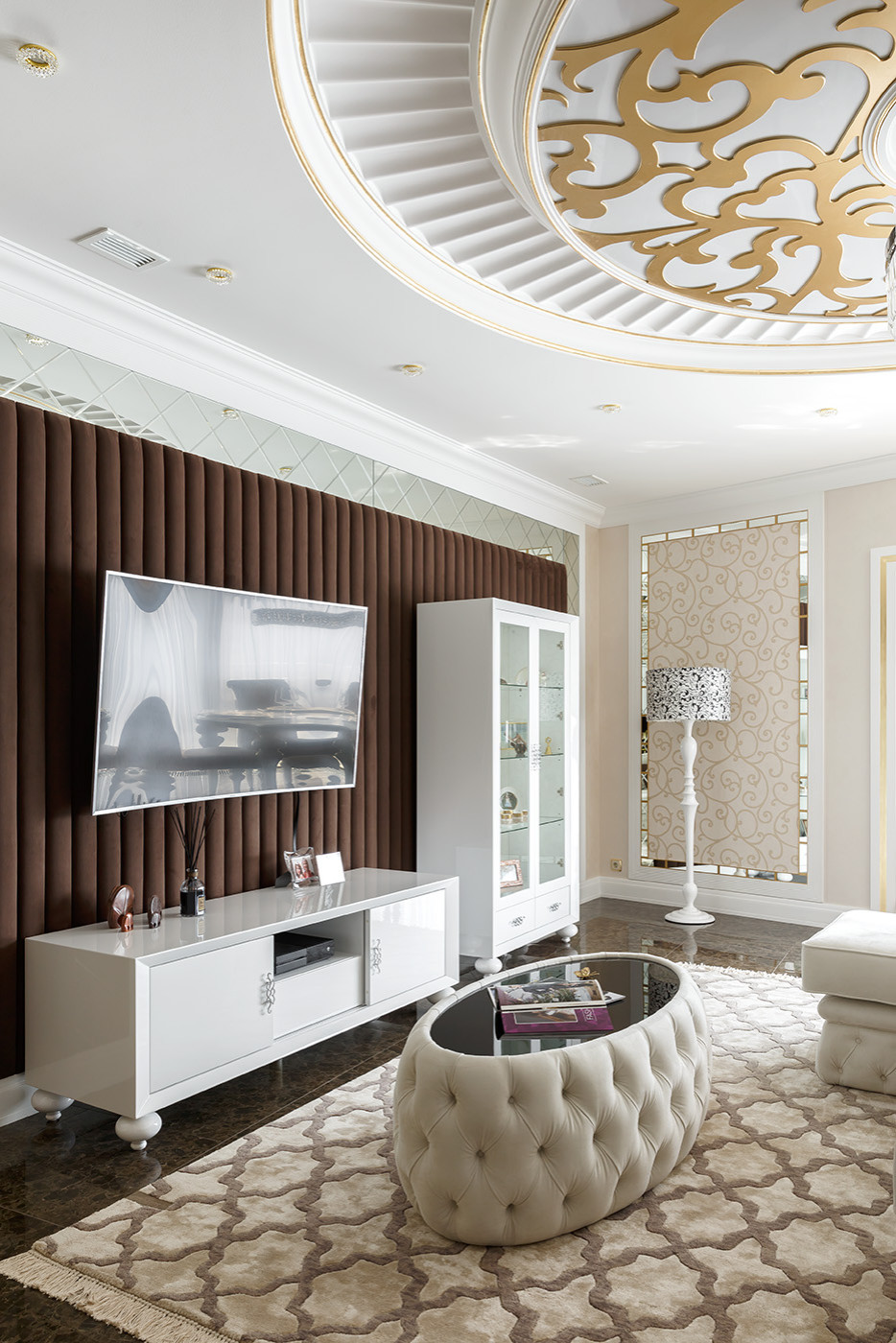 Мебель и мягкие стеновые панели для проекта дизайнера Натальи Резцовой