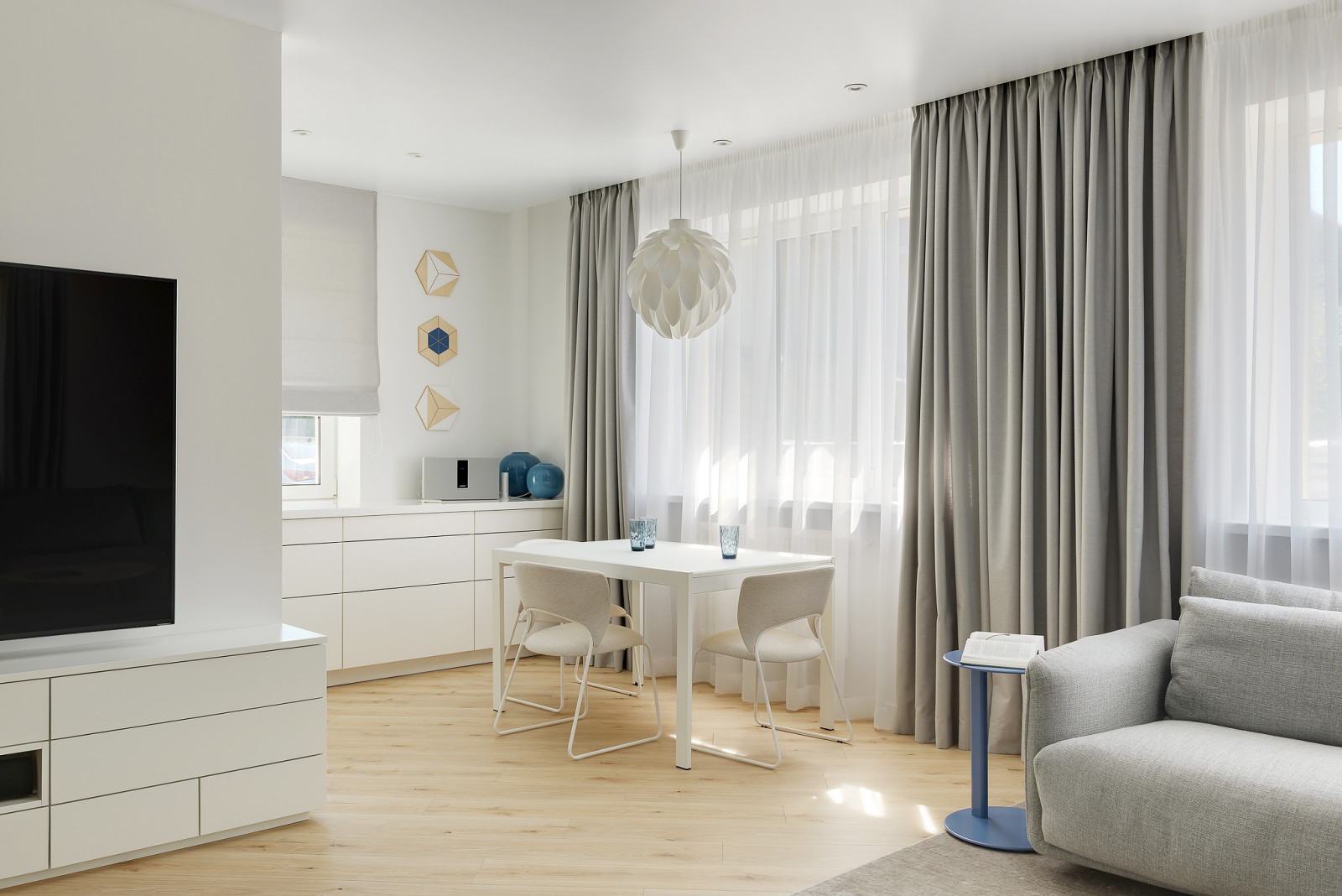 Дом в светлых оттенках